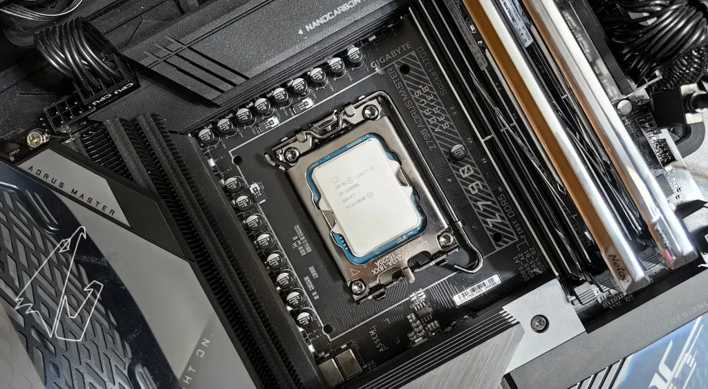 Processor på ett moderkort