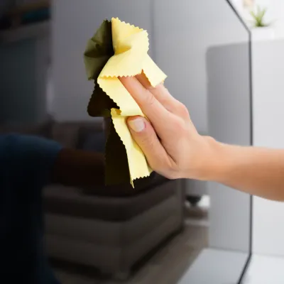 Rengöra skärm - Så gör du rent en datorskärm & TV-skärm